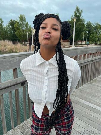 foxybrown20