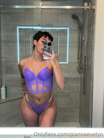Gianna Evelyn Nagie Wycieki OnlyFans Zdjęcie 43