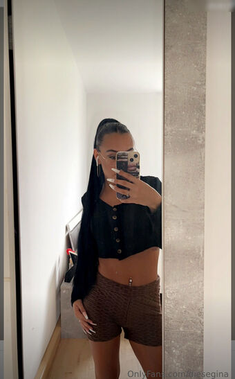 Gina Nagie Wycieki OnlyFans Zdjęcie 9