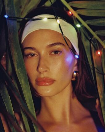 Hailey Baldwin