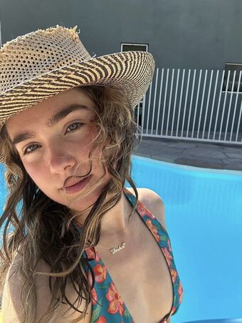 Haley Lu Richardson