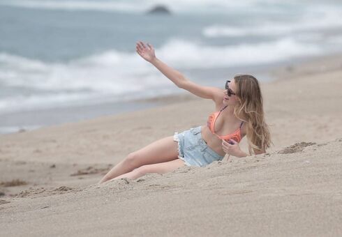 Halston Sage Nagie Wycieki OnlyFans Zdjęcie 37