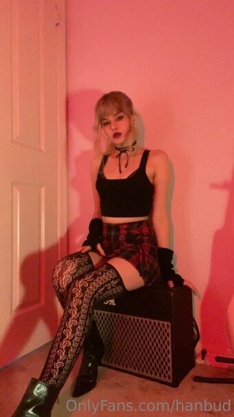 hanbud Nagie Wycieki OnlyFans Zdjęcie 1