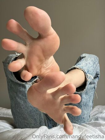 handyfeetisha