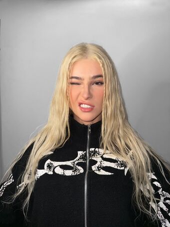 hazelrosedee