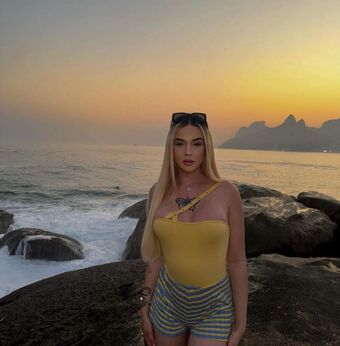 Hillary Nagie Wycieki OnlyFans Zdjęcie 8