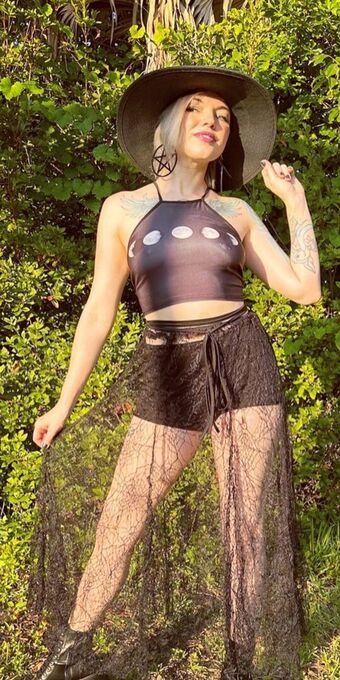 Hythrall Nagie Wycieki OnlyFans Zdjęcie 13