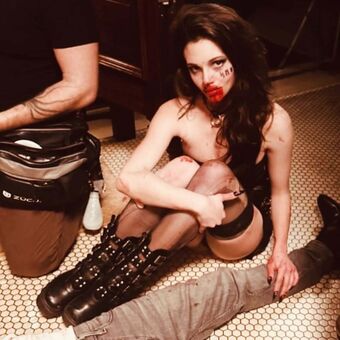 India Eisley Nagie Wycieki OnlyFans Zdjęcie 111