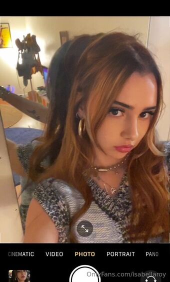 isabellaroy
