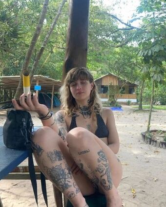 isadaora Nagie Wycieki OnlyFans Zdjęcie 2