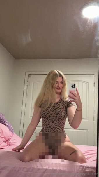 izzyynicolee Nagie Wycieki OnlyFans Zdjęcie 17