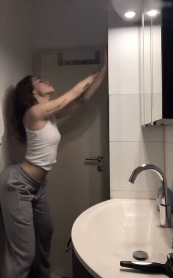 Janaxnell
