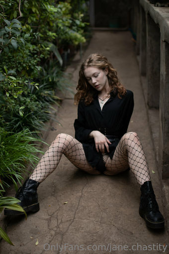 jane.chastity