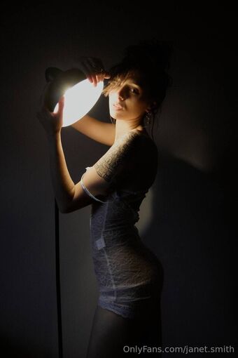 janet.smith