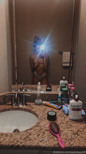 Jayra Brooke