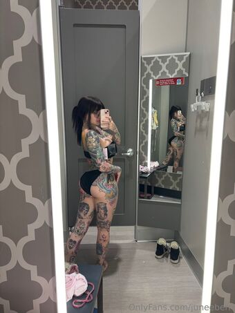 Juneeberri Nagie Wycieki OnlyFans Zdjęcie 9