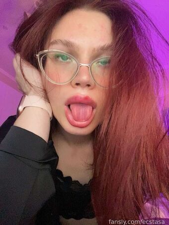 Karina Nagie Wycieki OnlyFans Zdjęcie 14