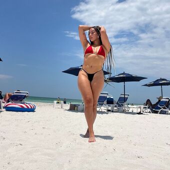 Kassandra Lee