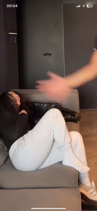 Kauta Nagie Wycieki OnlyFans Zdjęcie 13