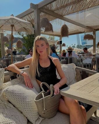 Keely Hodginkinson Nagie Wycieki OnlyFans Zdjęcie 3