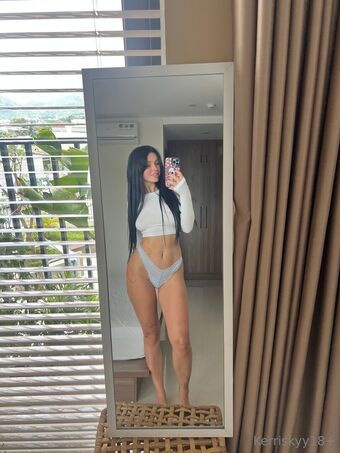 Kerri Sky