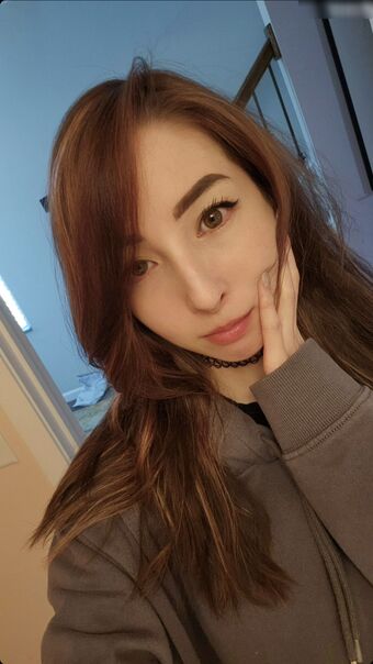 Larxa Nagie Wycieki OnlyFans Zdjęcie 40