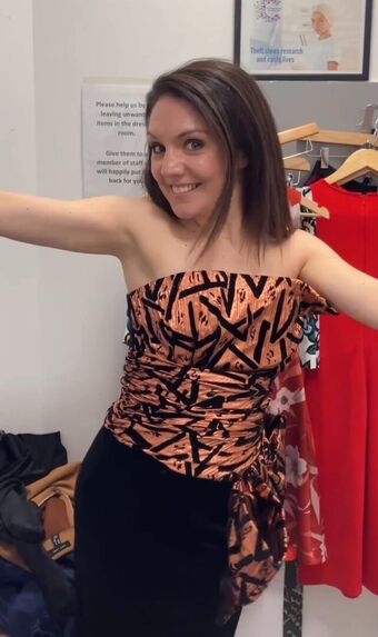 Laura Tobin