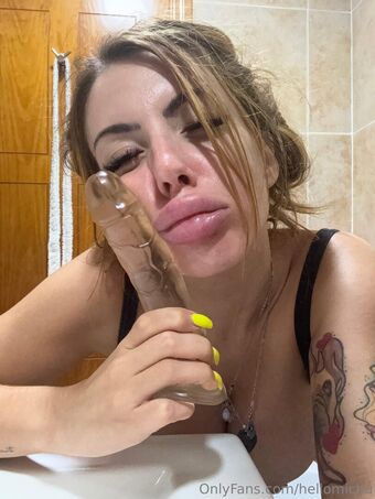 leahxtravis