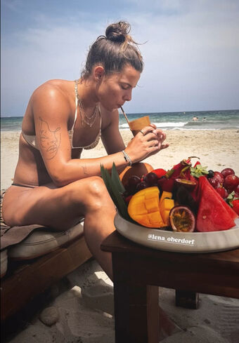 Lena Oberdorf Nagie Wycieki OnlyFans Zdjęcie 44