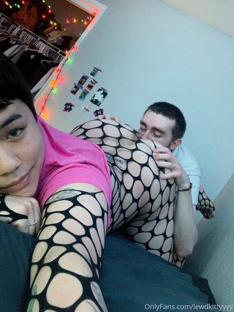 lewdkittyyyy