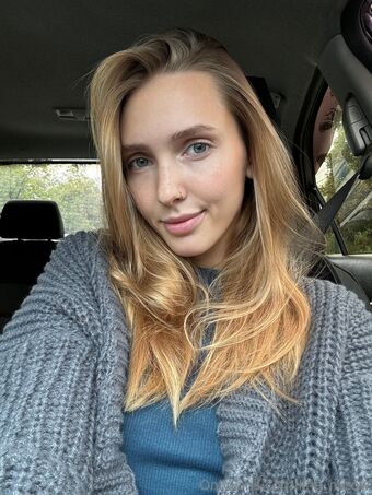 linesa Nagie Wycieki OnlyFans Zdjęcie 22