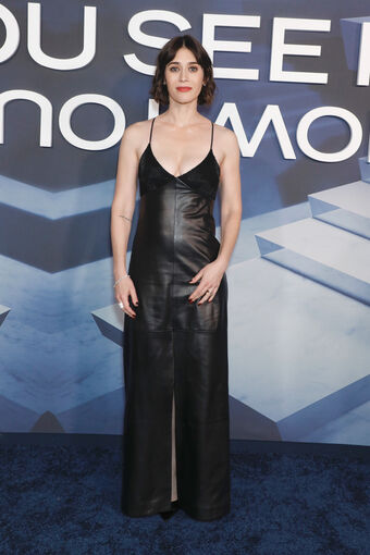 Lizzy Caplan