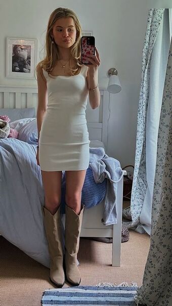 Lotta Emilie Stichler