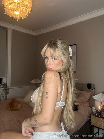 lottiemossof Nagie Wycieki OnlyFans Zdjęcie 51