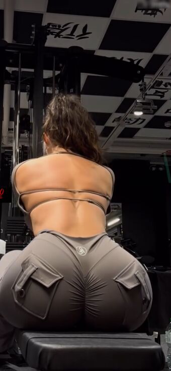 Lya Aylin