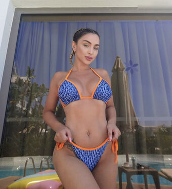 Maya berovic Nagie Wycieki OnlyFans Zdjęcie 15