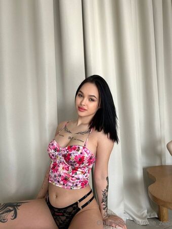 mee_zee