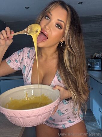 megantv Nagie Wycieki OnlyFans Zdjęcie 9