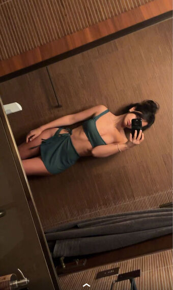 Melody Oz