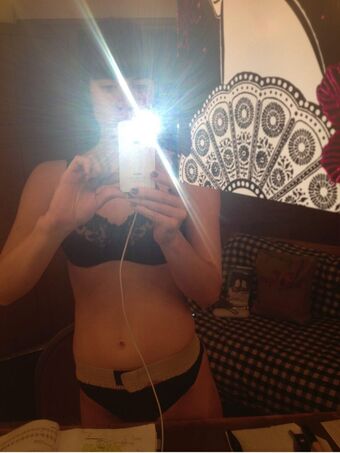 Michelle Ryan Nagie Wycieki OnlyFans Zdjęcie 44