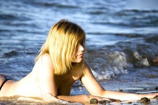 Miez Hell /Old School Miez