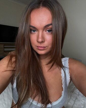 Miley Fallon Nagie Wycieki OnlyFans Zdjęcie 36