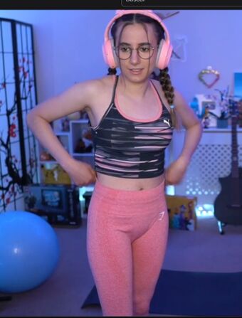 Millie Mossiae Nagie Wycieki OnlyFans Zdjęcie 11