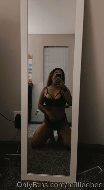 millieebee Nagie Wycieki OnlyFans Zdjęcie 2
