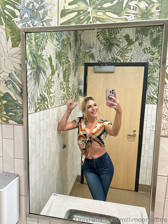 millimonroefree Nagie Wycieki OnlyFans Zdjęcie 18
