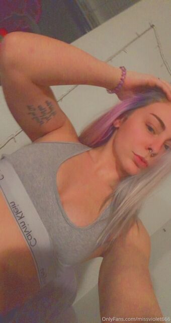 missviolet612