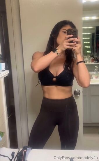 modely4u Nagie Wycieki OnlyFans Zdjęcie 4