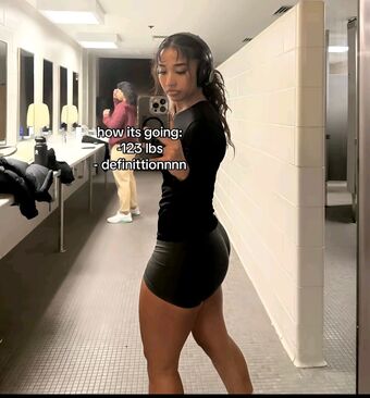 Mooga Nagie Wycieki OnlyFans Zdjęcie 3