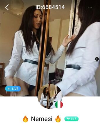 nemesi Nagie Wycieki OnlyFans Zdjęcie 1