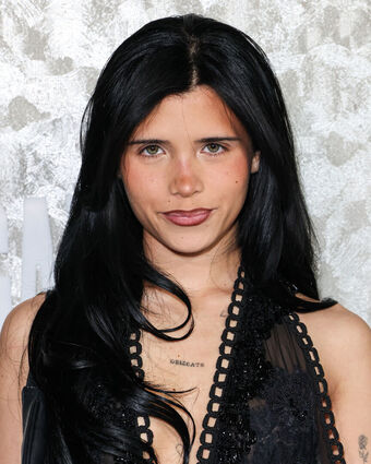 Nessa Barrett